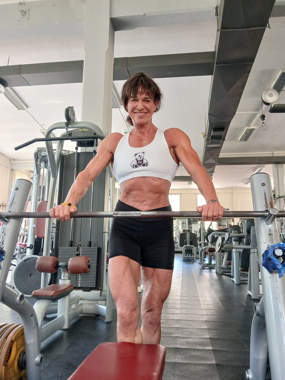 Customer photo review of LEGGINGS SHORTS INTENSE BLACK