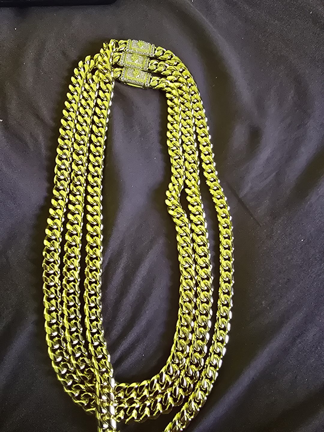 Customer photo review of 10mm Cuban Iced Clasp Chain - Gold