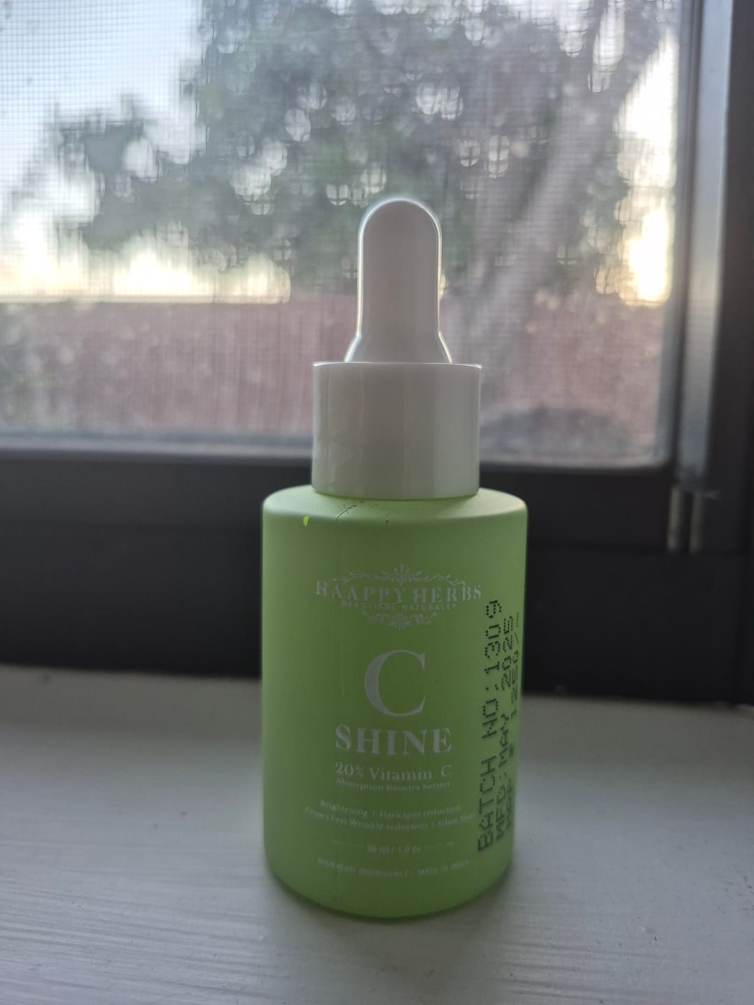 Customer photo review of C Shine 20% Vitamin C Absorption Booster Serum (30 ml)