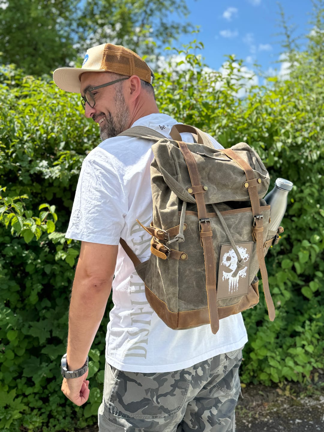 Customer photo review of Rucksack mit Patch (🌲)
