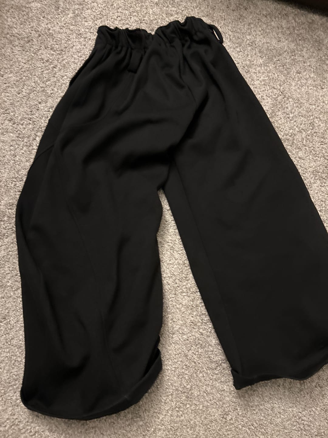 Customer photo review of Aelfric Eden Super Baggy Barrel Sweatpants