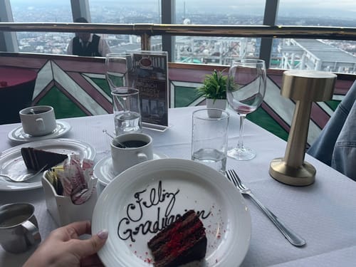 Customer photo review of Menú Golden