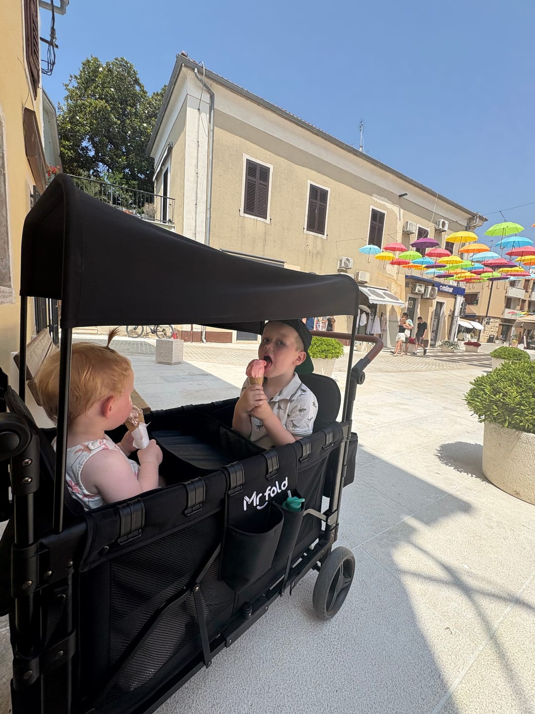Customer photo review of P-Series Luxe 2-zits Kinderkar