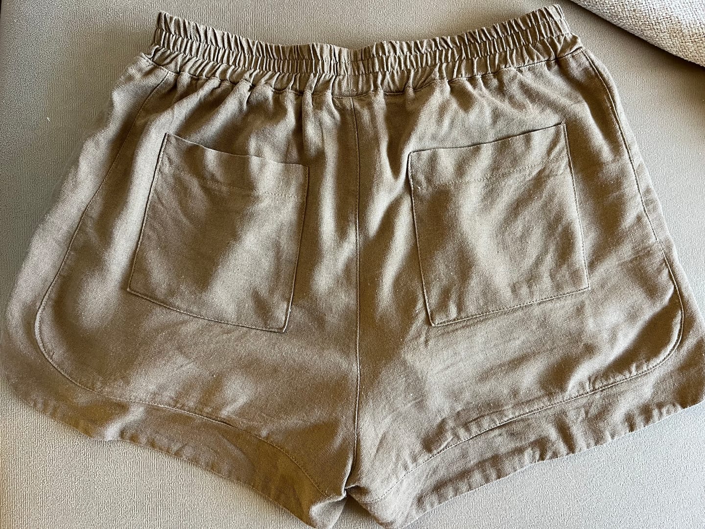 Customer photo review of Shorts Jambo Marrom Claro
