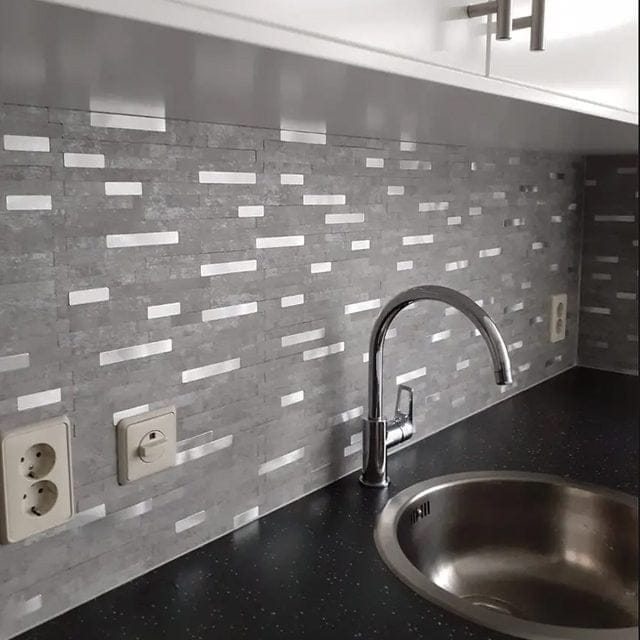Customer photo review of Crédence Mosaique Adhesive Salle de Bain Anthracite