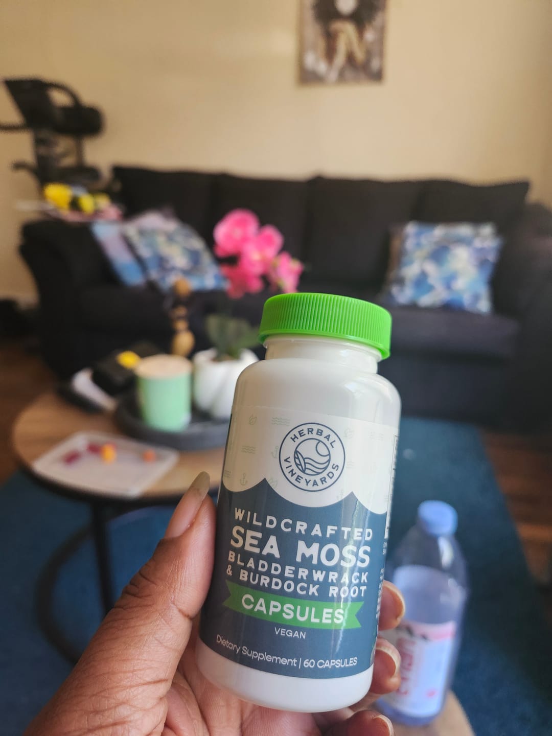 Customer photo review of ORGANIC SEA MOSS, BLADDERWRACK & BURDOCK ROOT VEGETABLE CAPSULES (1500 MG) - 60 Capsules