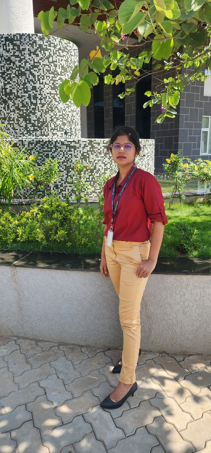 Customer photo review of Fawn Formal Pant