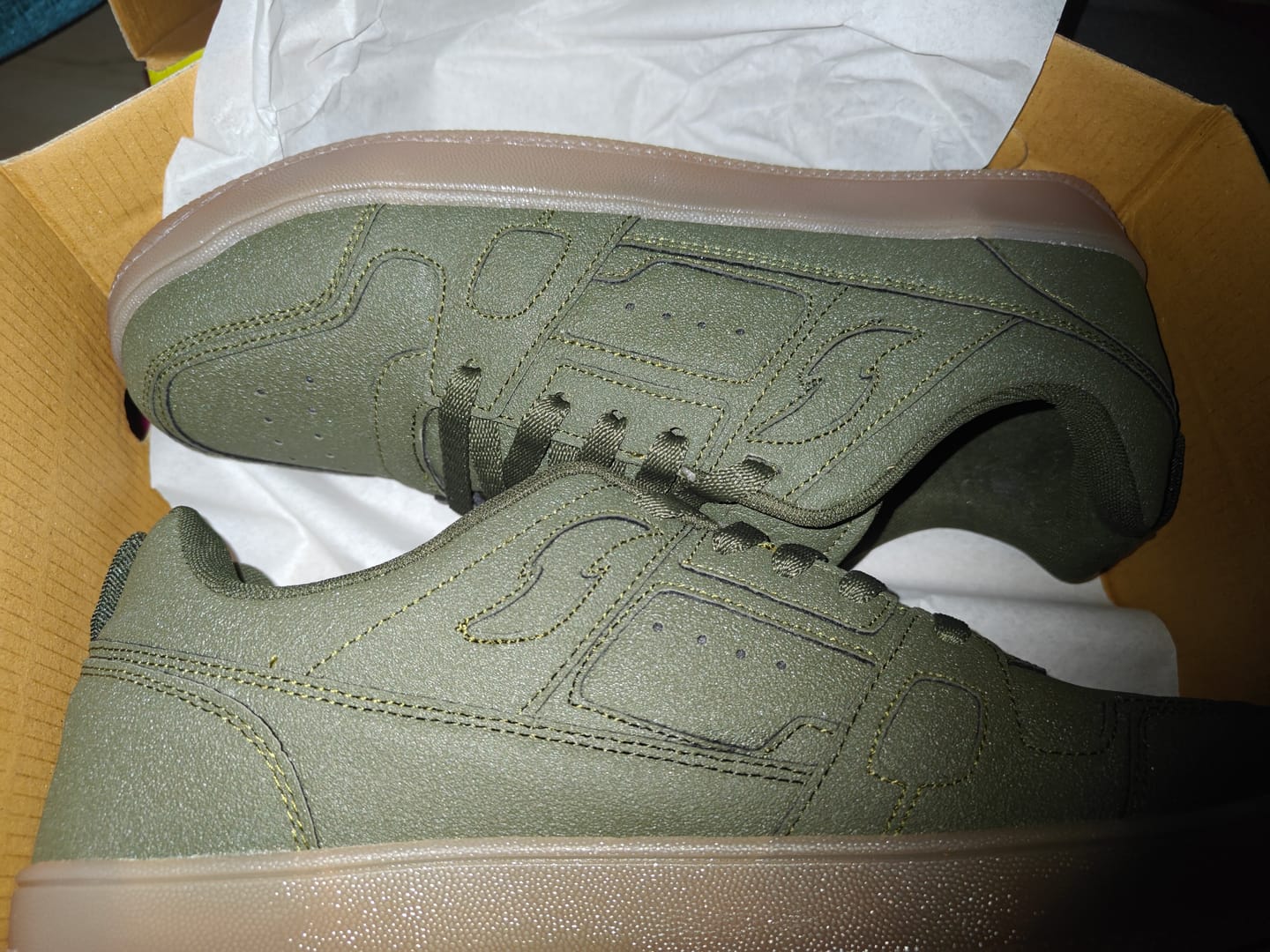Customer photo review of ASTRID Hunter Green