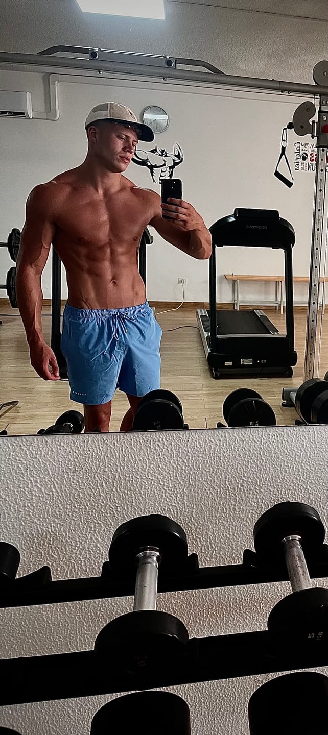 Customer photo review of 140 Frooty Swim Shorts