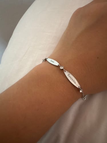 Customer photo review of Bracelet: Elise