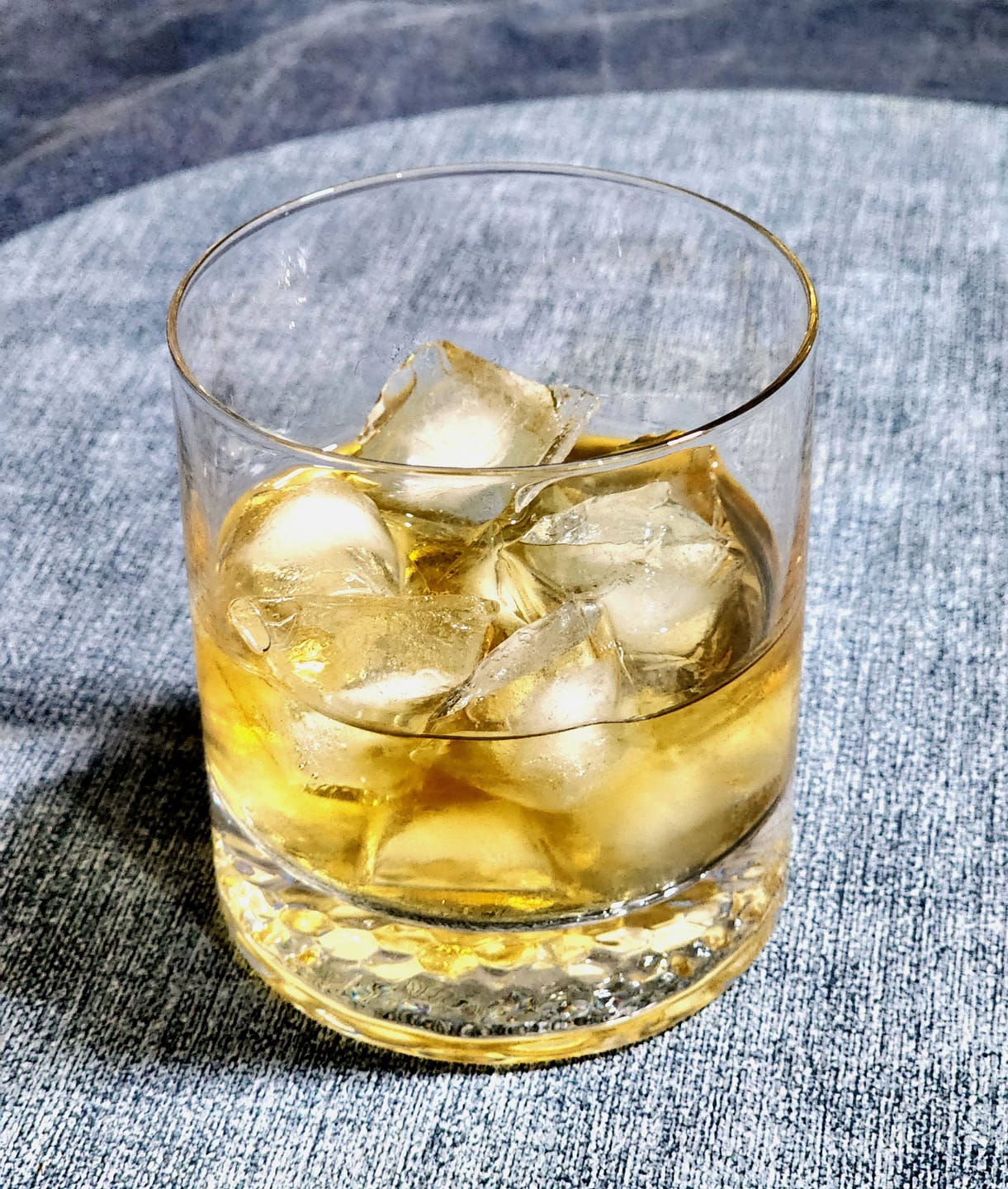 Customer photo review of M&B Hampton Handmade Whisky Glass Set