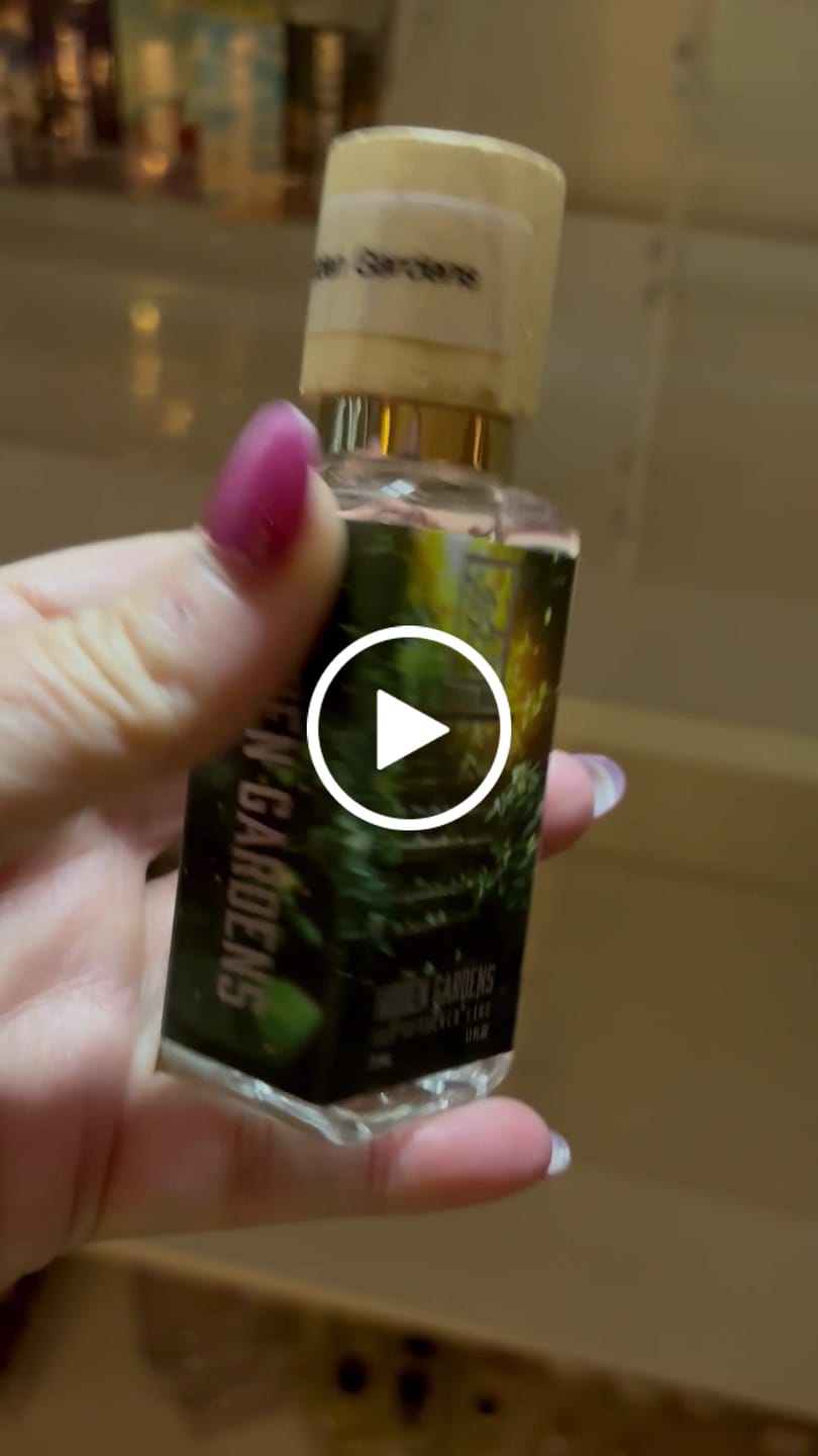 Customer video review of Hidden Gardens