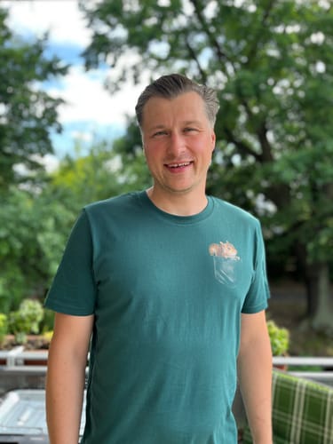 Customer photo review of Eichhörnchen Tasche - Bio Herren Shirt
