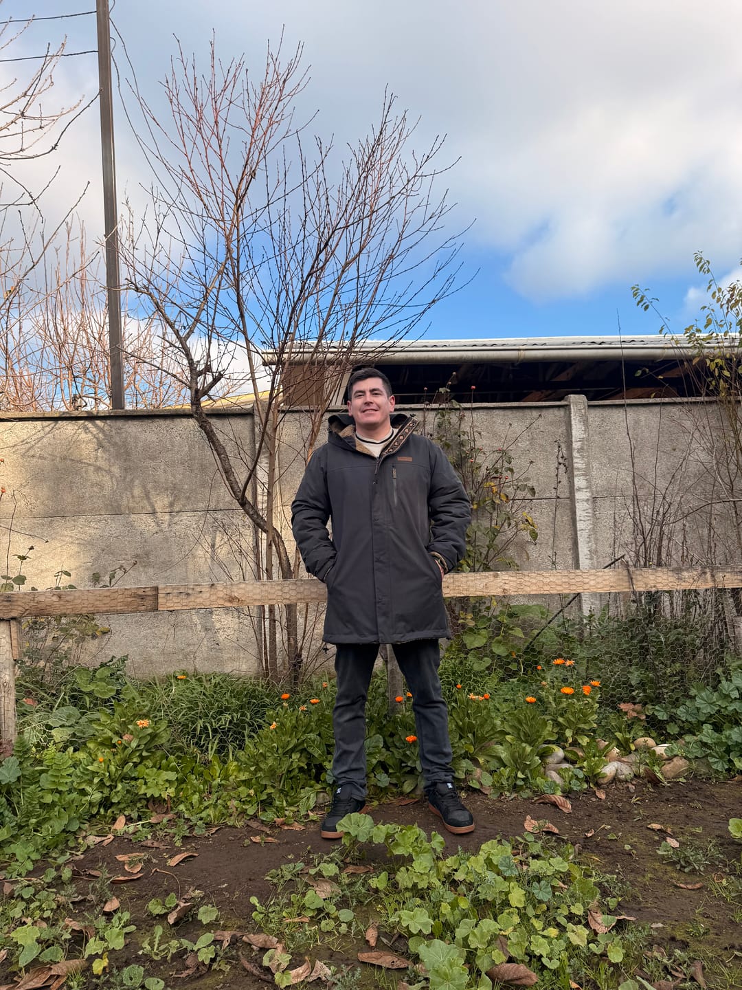 Customer photo review of Parka Impermeable Reversible Camaleon Hombre