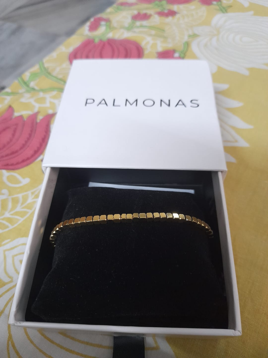 Customer photo review of Gold Cube Chain Bracelet