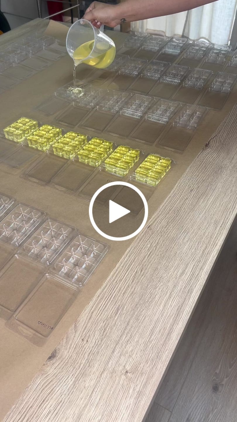 Customer video review of Blister para Wax-melts