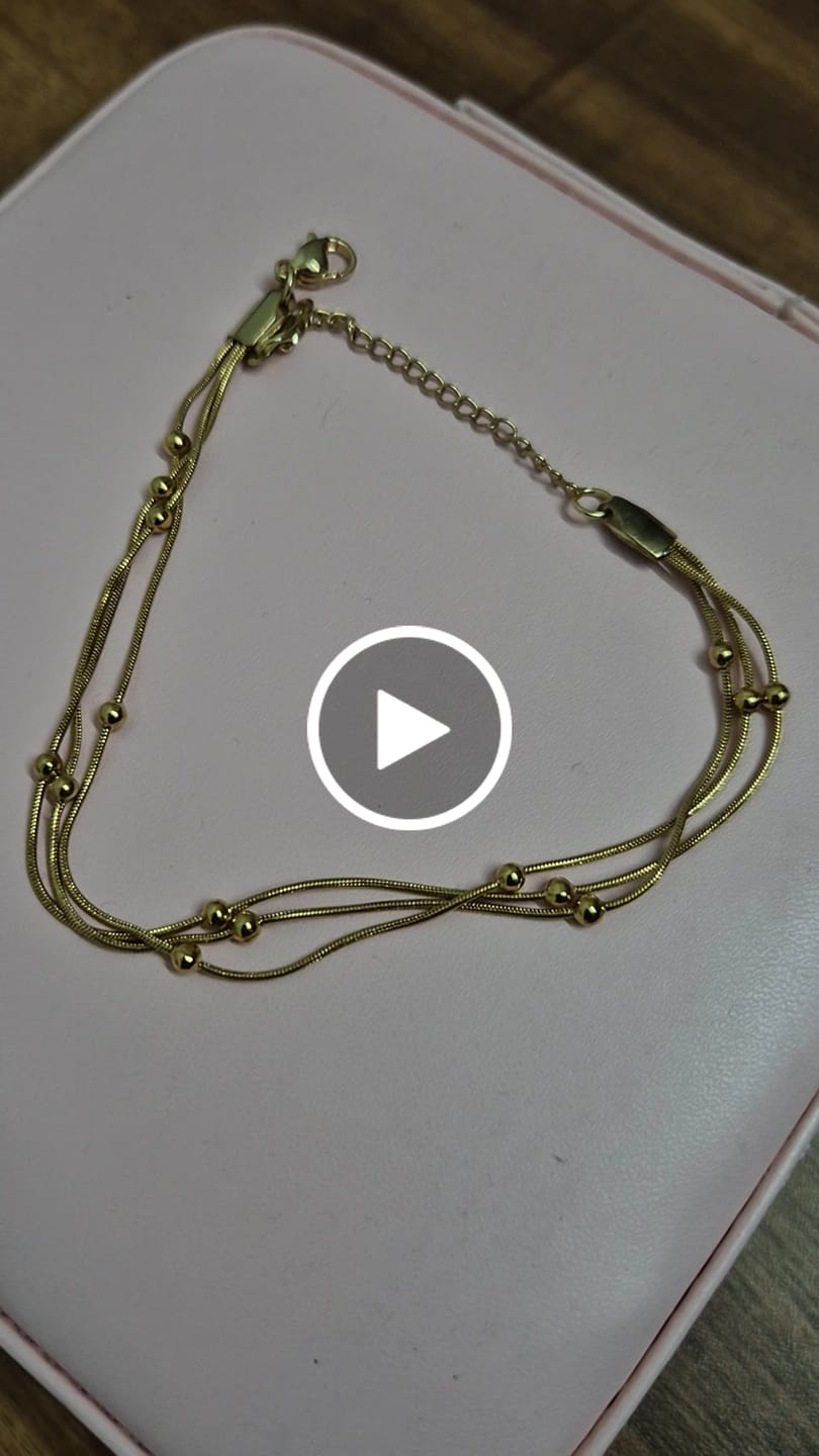 Customer video review of Gold Chain Bracelet with Beads