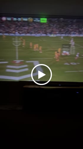 Customer video review of MovieHub™ Ultra HD Projector + FREE Projector Screen