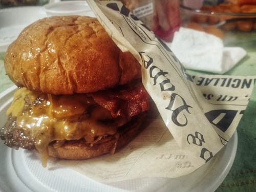 Customer photo review of SMASH BOX con Rub per smash burger e Classic Potato Rolls