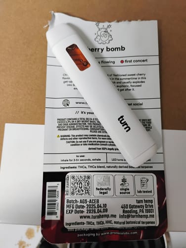 Customer photo review of Turn - 2G THCa Cherry Bomb - Sativa