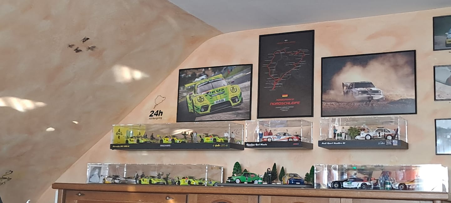 Customer photo review of Nürburgring Nordschleife - Individuelles Wandbild