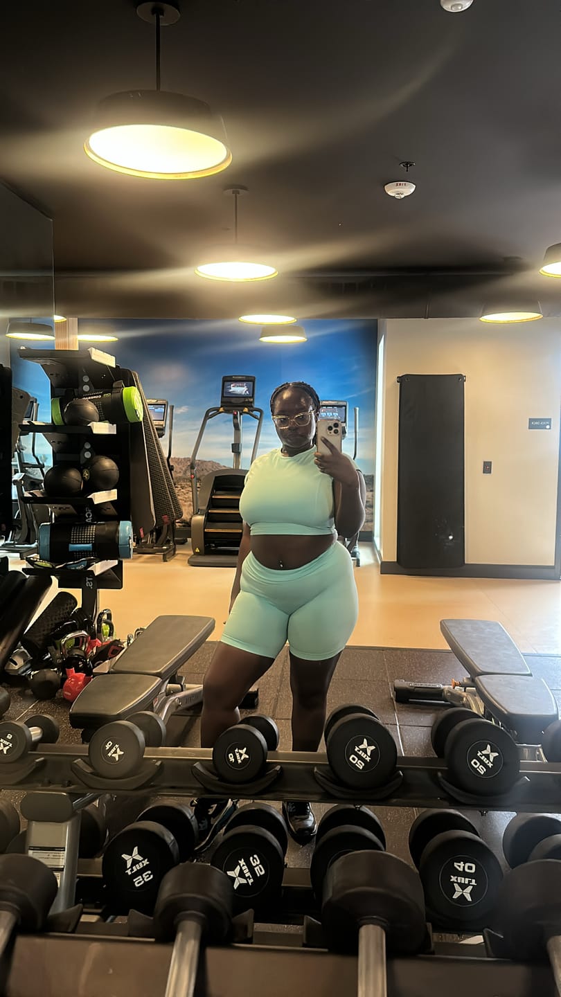 Customer photo review of W120 - seamless core shorts Spring 24'