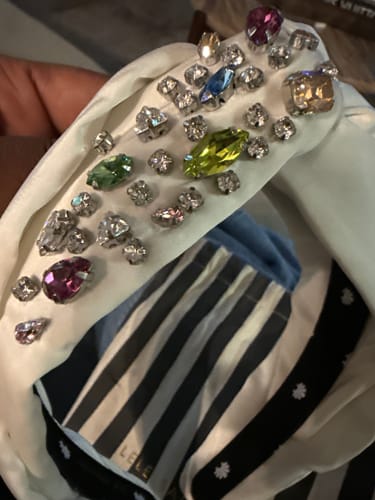 Customer photo review of PASTEL RAINBOW SLIM GRETA SWAROVSKI® HEADBAND