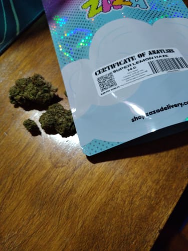 Customer photo review of Super Lemon Haze  - 14 Grams - Sativa