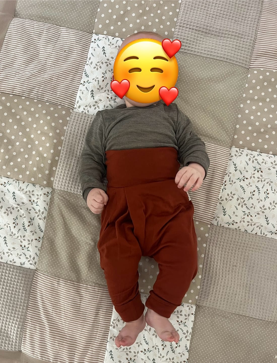 Customer photo review of Baby Mitwachshose Sommermerino