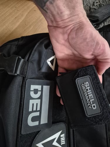 Customer photo review of Tactical Wallet First Edition - Schwarz
