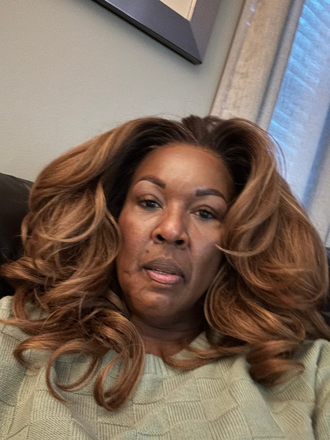 Customer photo review of Outre Perfect Hairline Glueless 13x6 HD Swiss Lace Front Wig - JULIANNE
