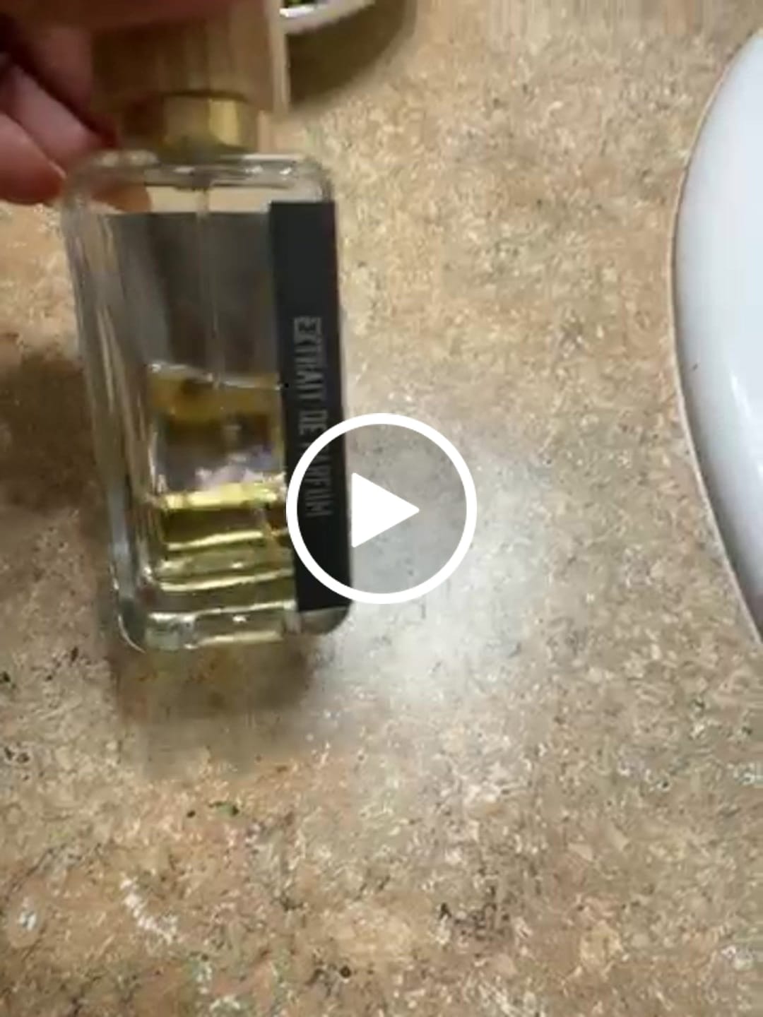Customer video review of Miss Congeniality