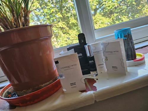 Customer photo review of Rouge Avenue | Eau de Parfum | 2ml