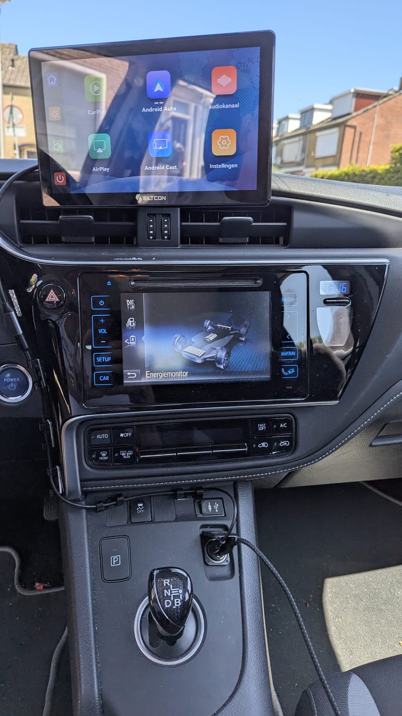 Customer photo review of Siltcon® 9”  Carplay / Android Auto Scherm