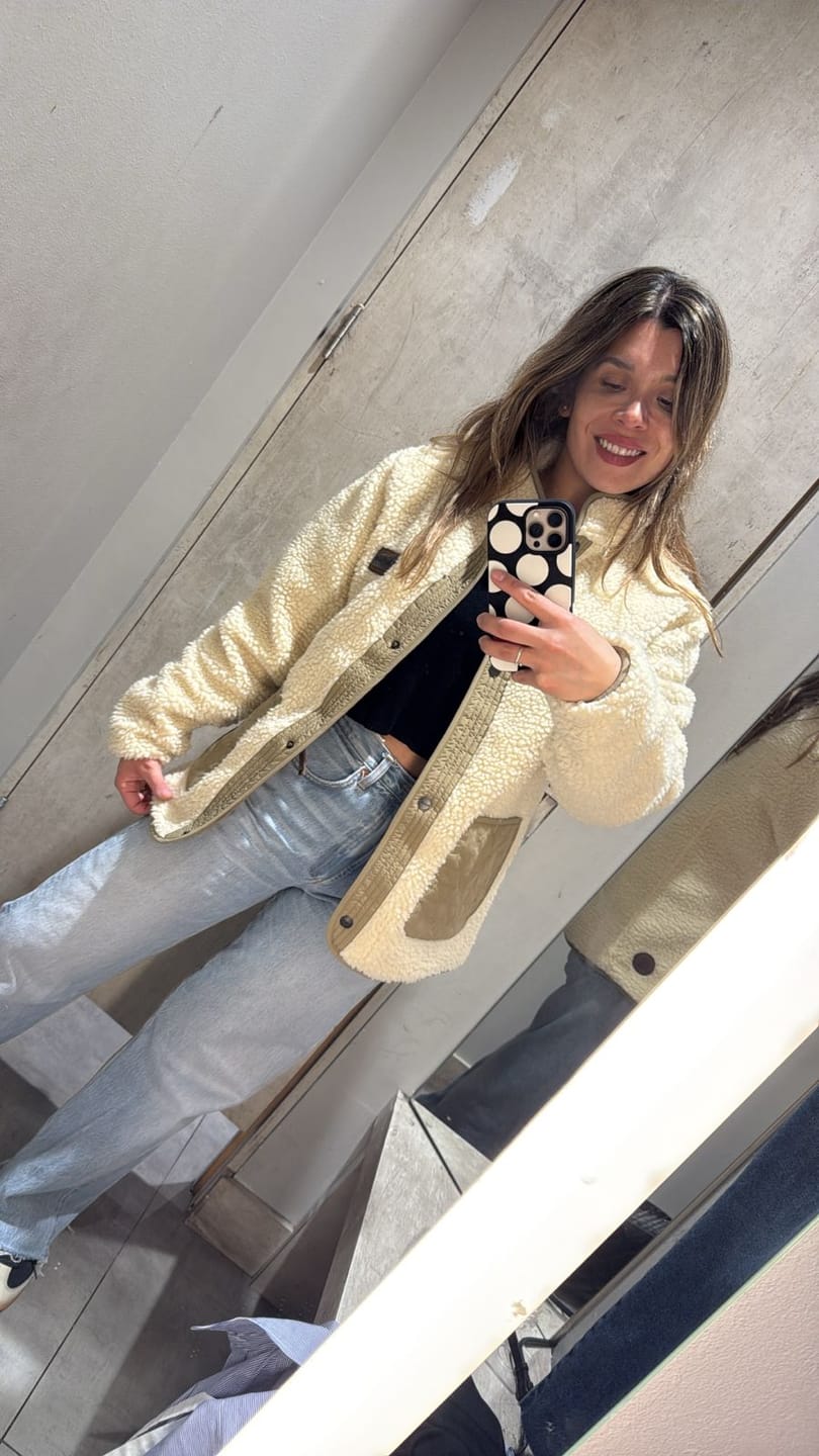 Customer photo review of Chaqueta Reversible Chipodos Mujer