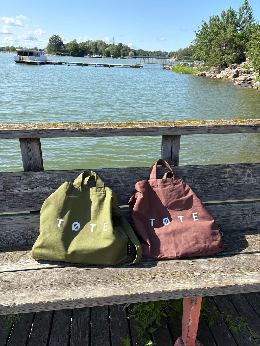 Customer photo review of Khaki Green TØTE Bag