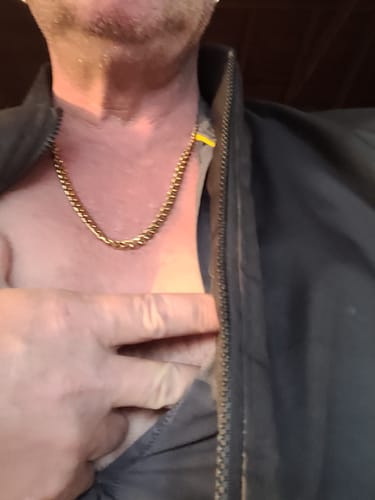 Customer photo review of 18k Gold Cuban Link Chain