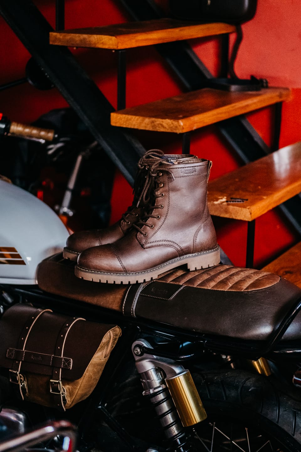 Customer photo review of boots brute mocha