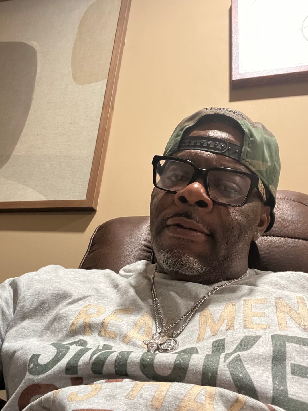 Customer photo review of Cigar Real Men Smoke Cigars