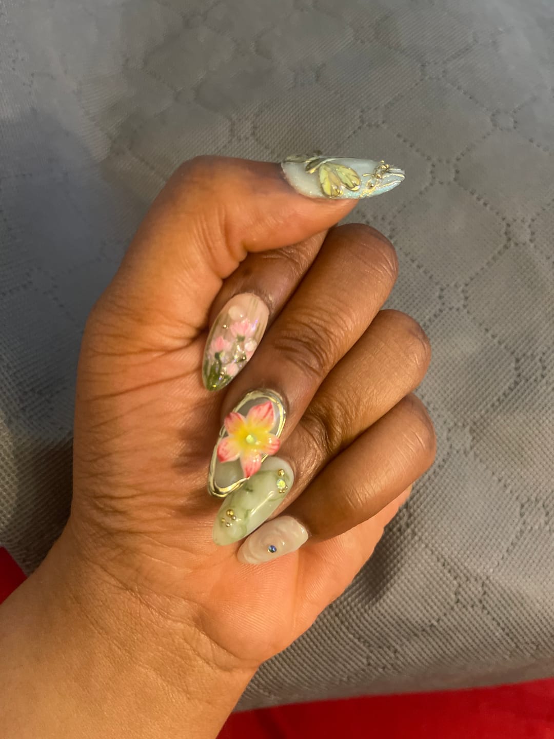 Customer photo review of Elyora
