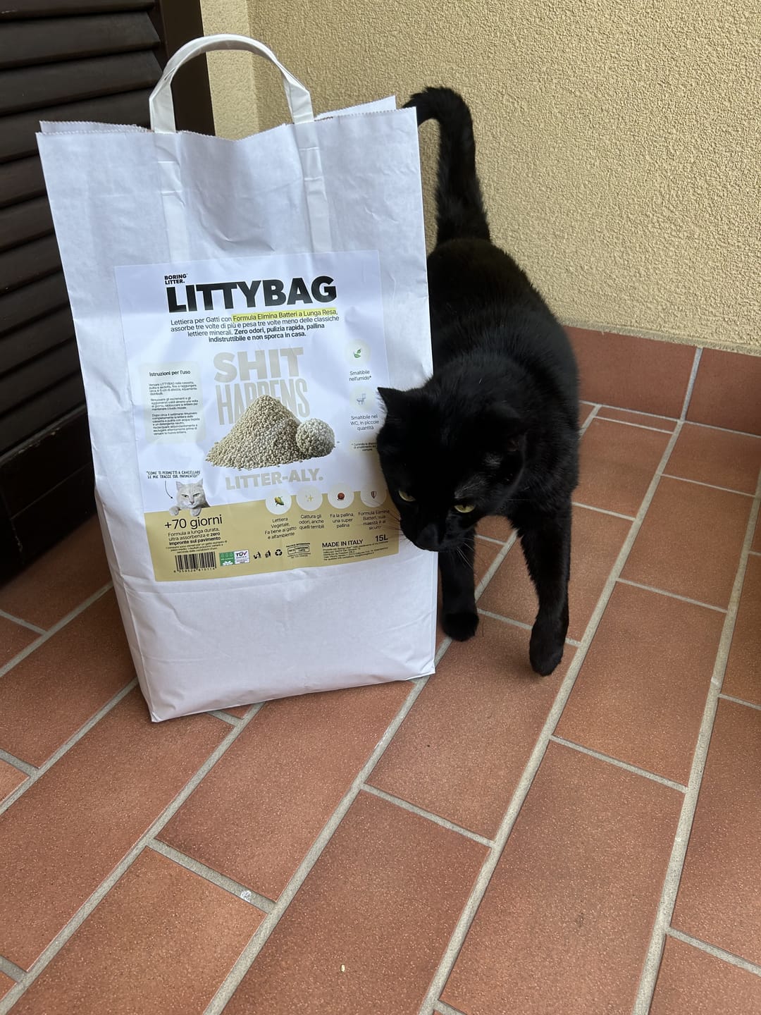 Customer photo review of LittyBag - La Prima Sabbietta Naturale a Clumping Superficiale