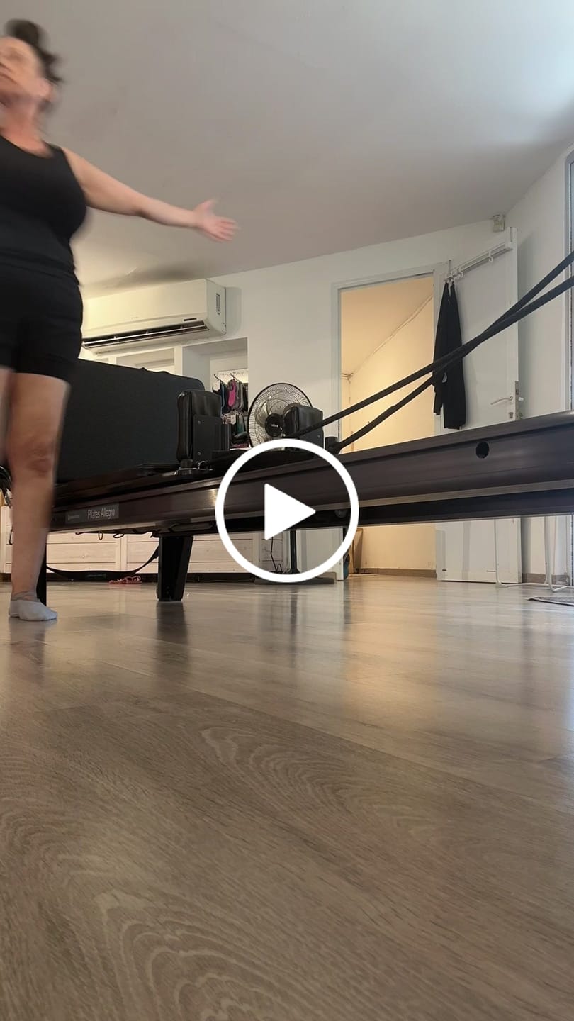 Customer video review of Organic Cotton Slouchy Shorts