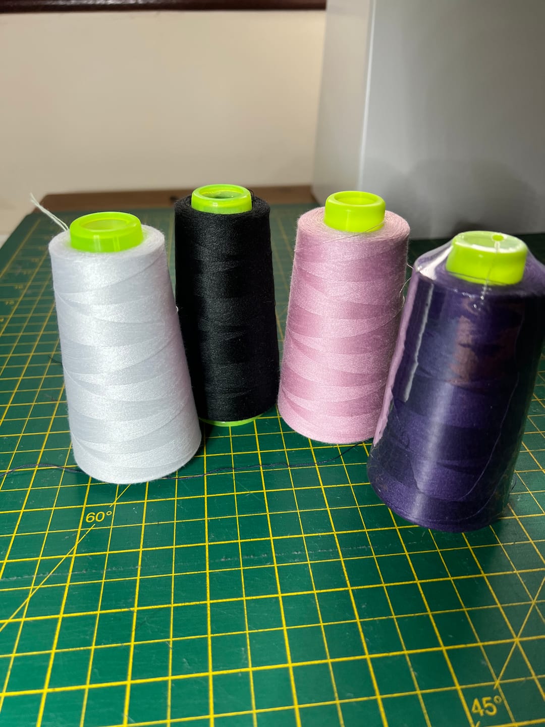 Customer photo review of Overlocking Thread - 3000 Yards