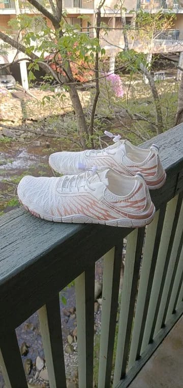 Customer photo review of HyperSole Pro - Barfußschuhe für Gesundheit und Stabilität
