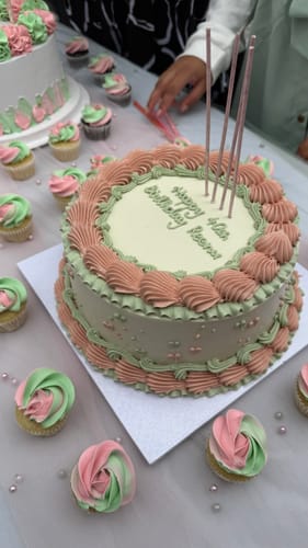 Customer photo review of lillian