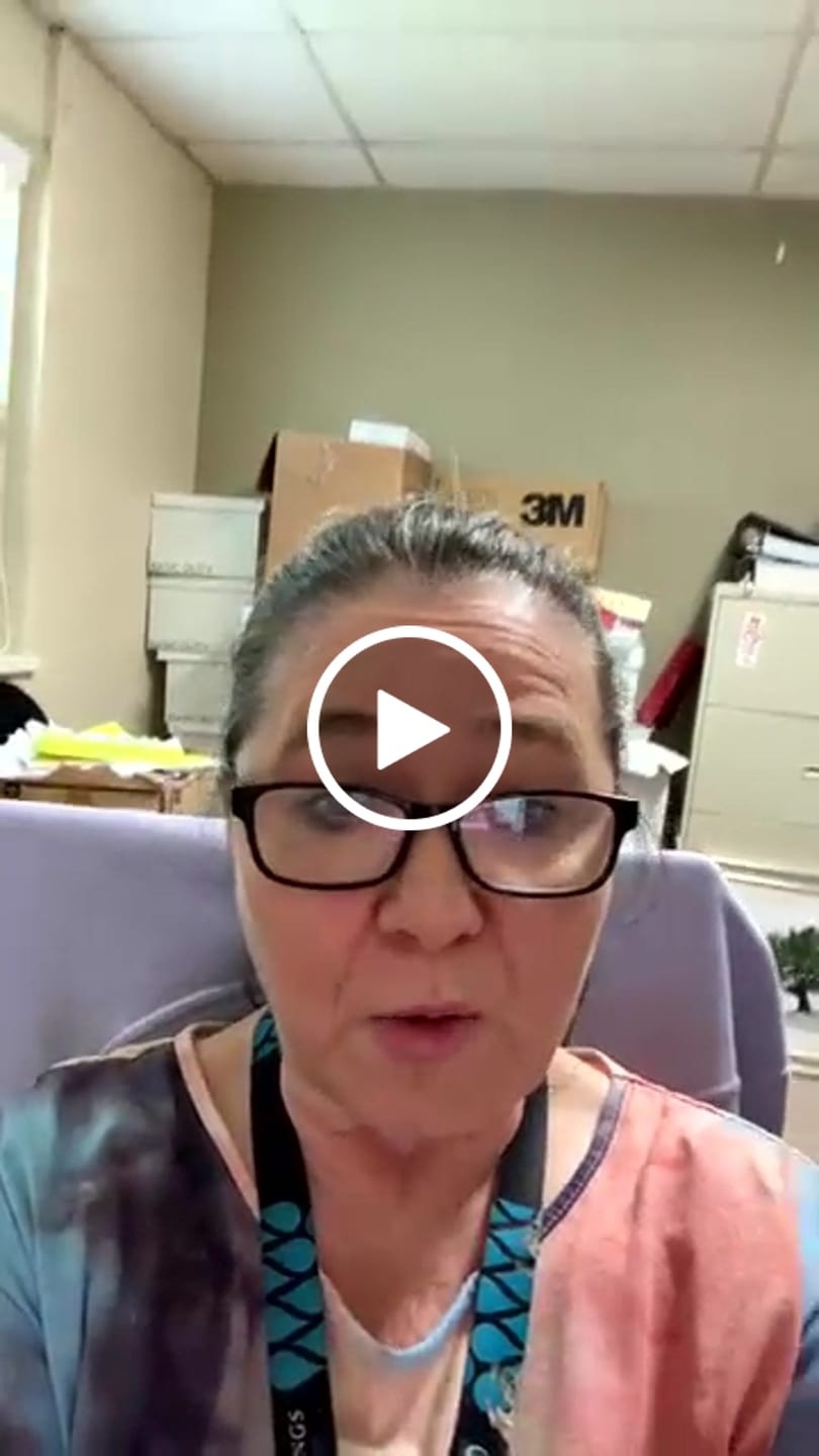 Customer video review of Torrey Classic - Healthy & Non-Slip Comfort Clogs