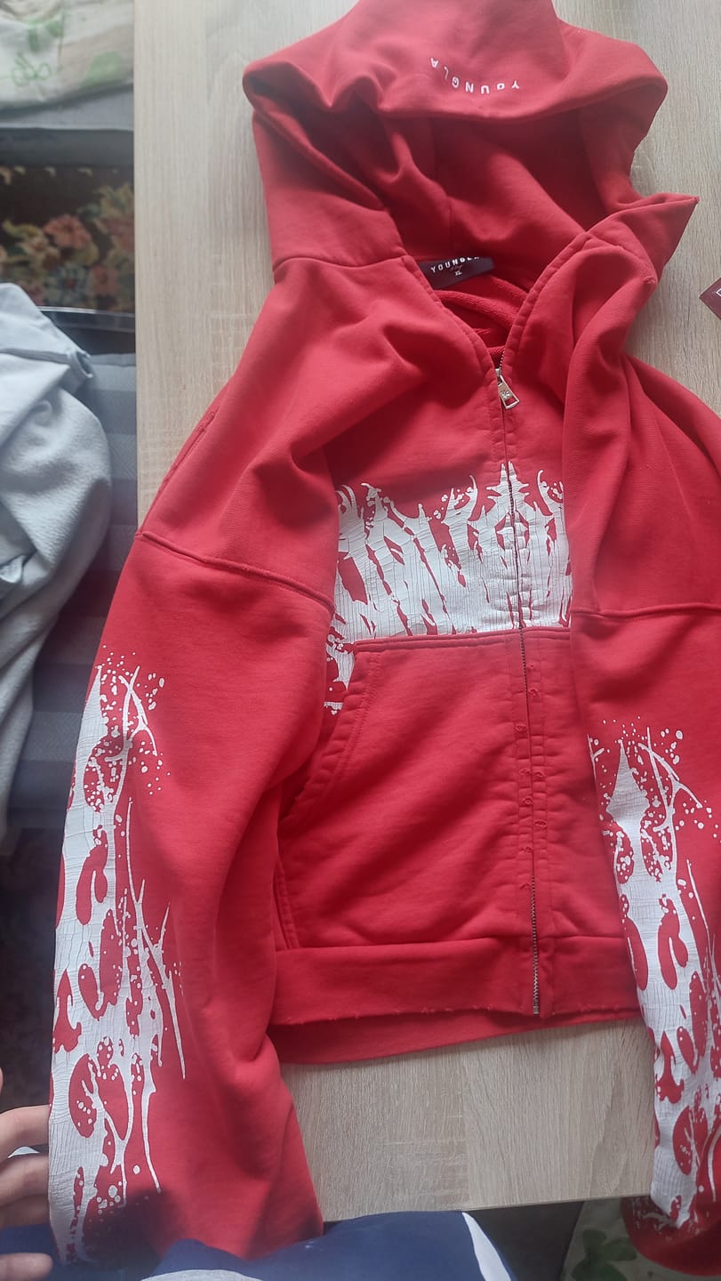 Customer photo review of 5128 - Venom Hoodies