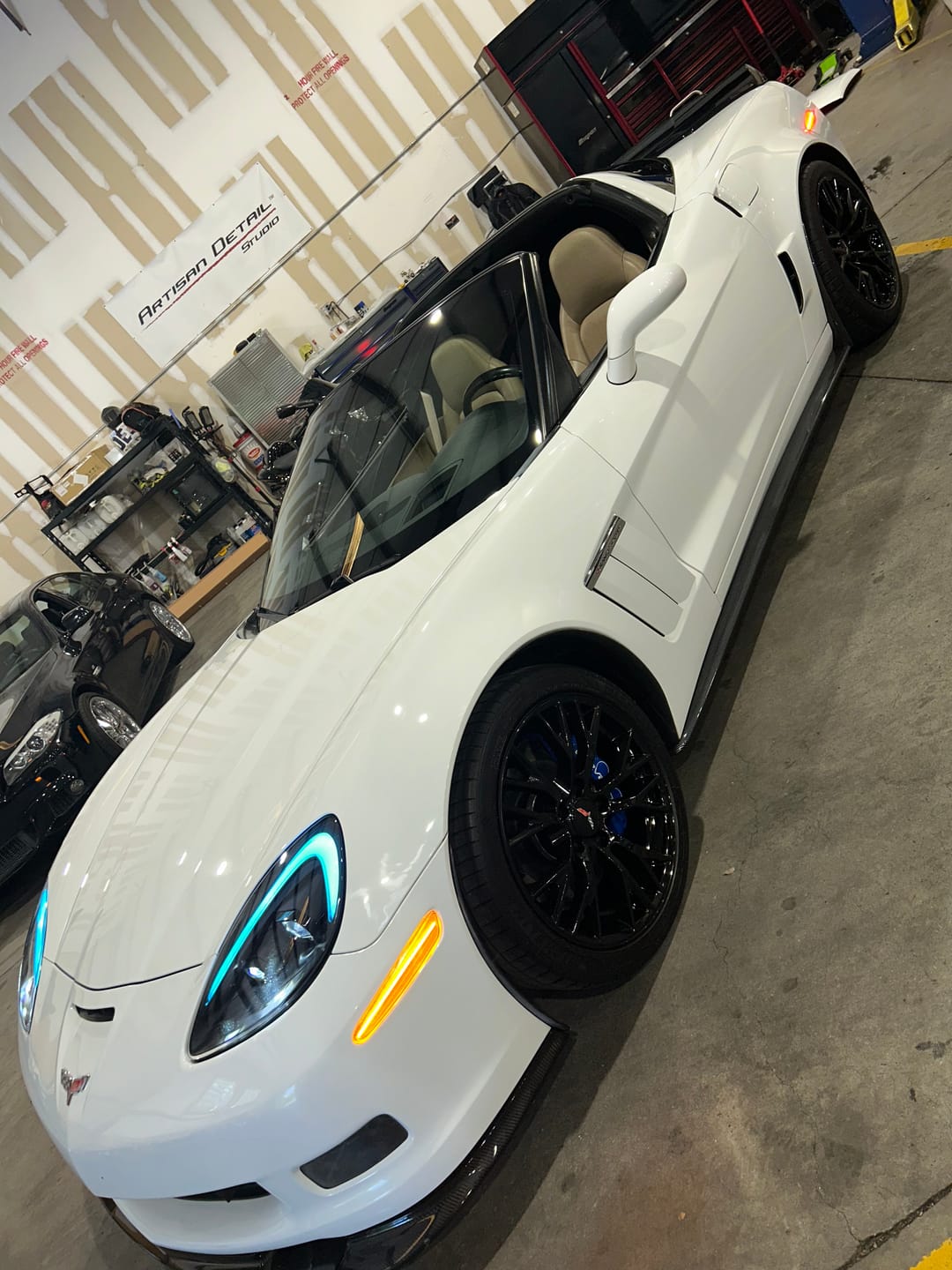 Customer photo review of Corvette C6 Grand Sport / Z06 / ZR1 Side Skirts Rocker Panels