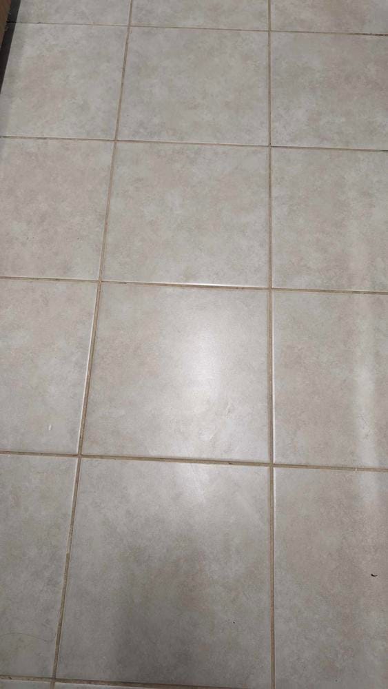 Customer photo review of Magic Floor Scrubbing Brush