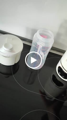 Customer video review of Tragbarer Fläschchenwärmer + Milchpulverbox + Schnell-Ladegerät